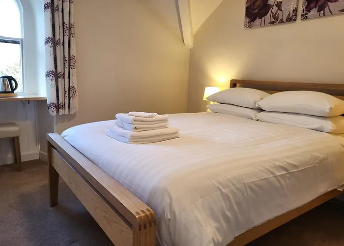 The Bay House Lake View Guest House - Adults Only