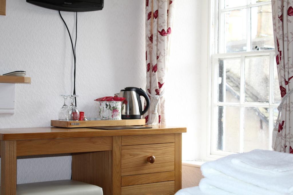 The Bay House View - Adults Only Bed & Breakfast 4*
